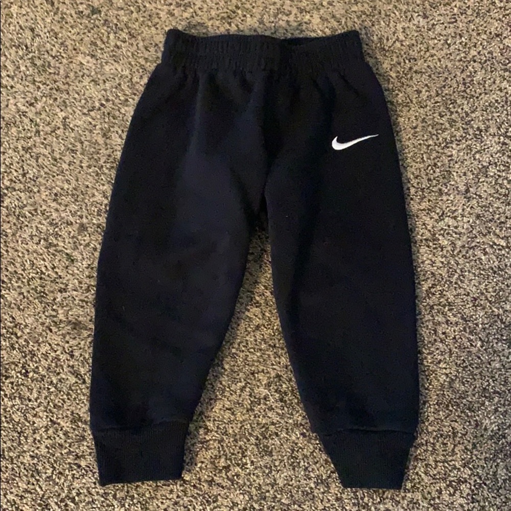 Toddler Nike sweats 3t